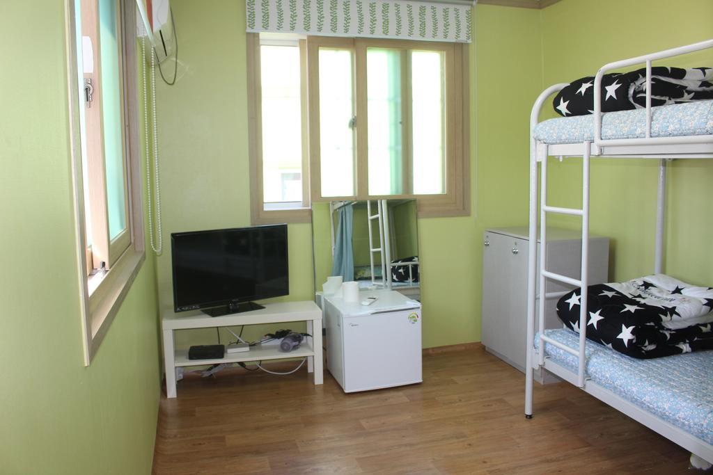 Dadam Guesthouse Yeosu Bagian luar foto