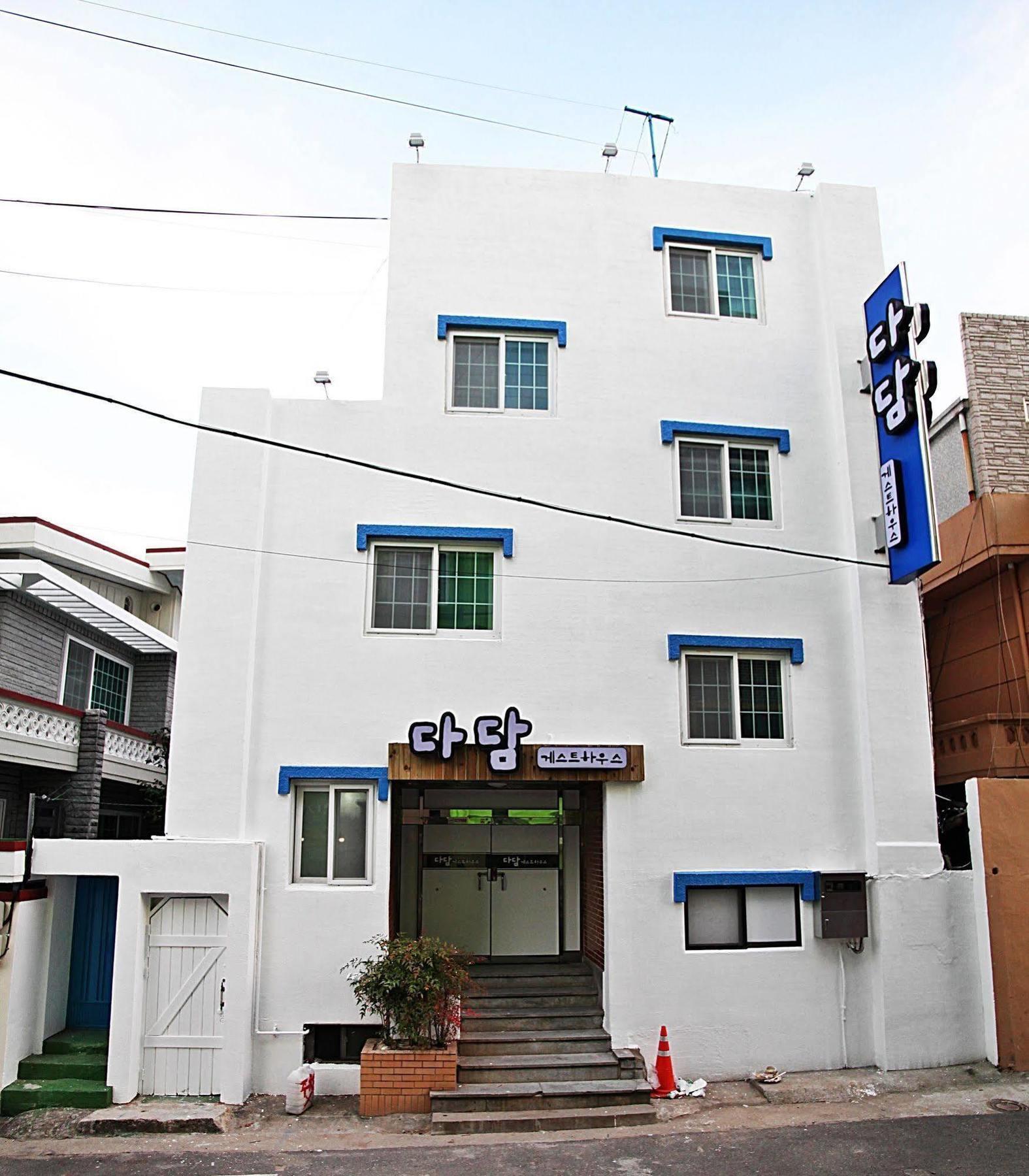 Dadam Guesthouse Yeosu Bagian luar foto