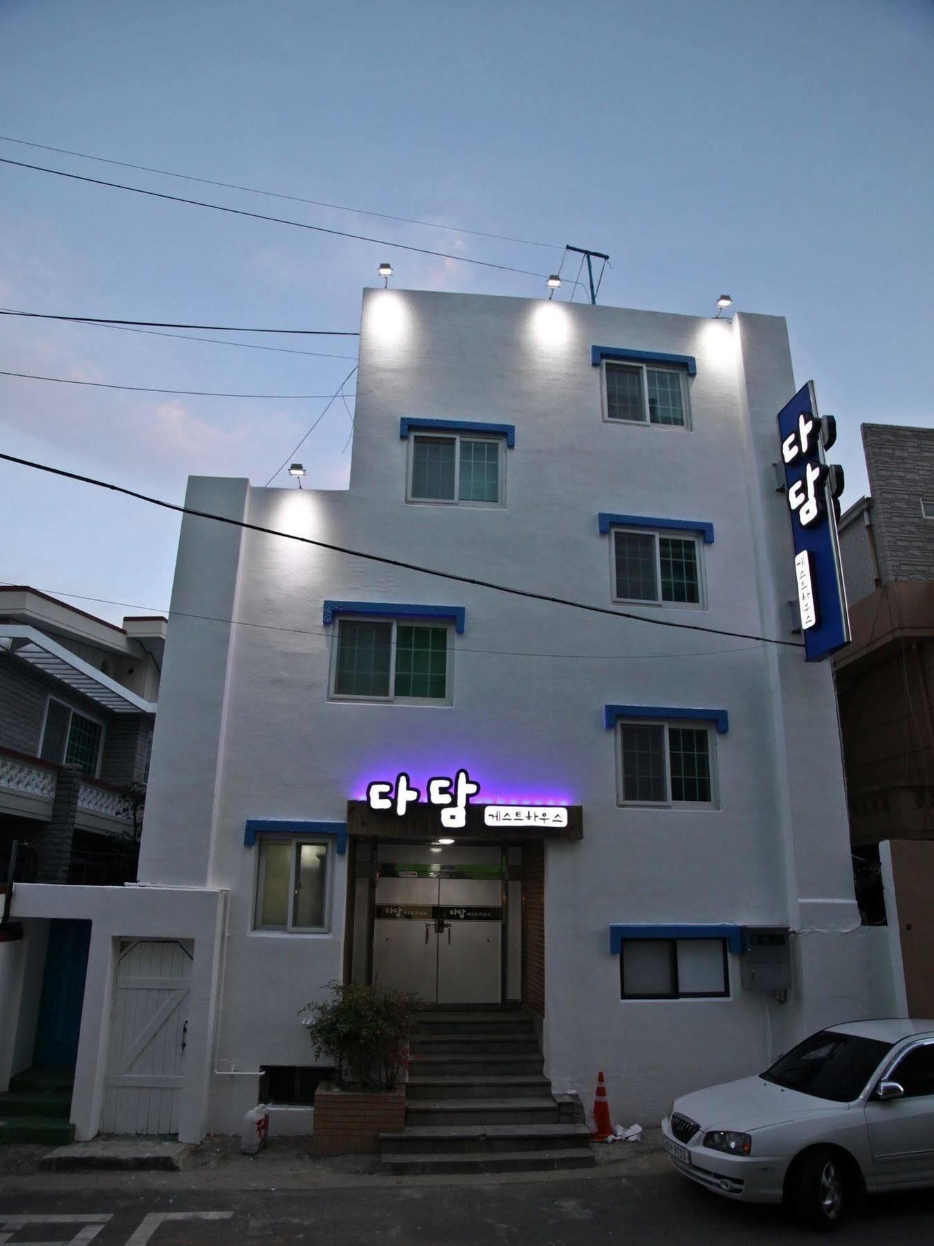 Dadam Guesthouse Yeosu Bagian luar foto